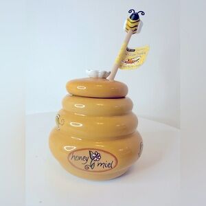 HONEY MIEL Ceramic Beehive Jar Pot With Wooden Bumble Bee Spool